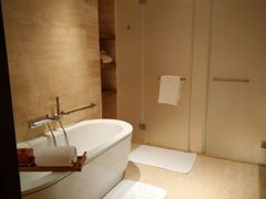 android_upload_pic-上海衡山路十二号华邑酒店