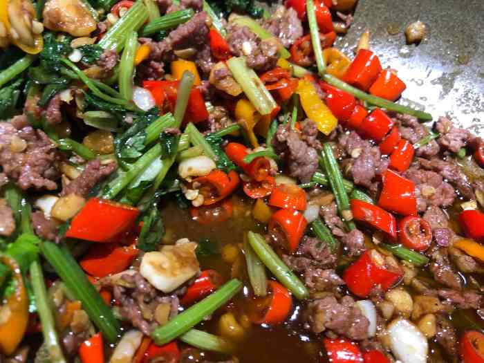 毛家湾(钟落潭店)-"位于人人佳旁边酒店三楼 电梯上去有包间.