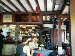 环境-Dash Teak House