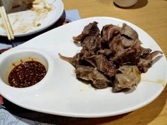 -关东小磨东北菜(上海长风大悦城店)