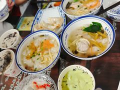 -长人馄饨铺(解放街店)