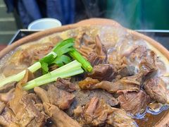 招牌牛腩牛杂煲-包工仔·牛杂自助放题