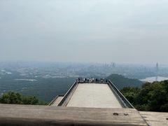-紫金山山顶公园