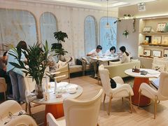 -燕庭·纯燕窝·甜品下午茶(南京西路店)
