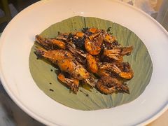 胡味油爆虾-桂满陇天书(南京德基旗舰店)