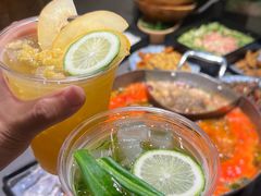 -楠小云·云南鲜菌·鲜牛自助火锅(九眼桥店)