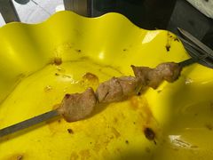 -烤肉小伙烤肉店