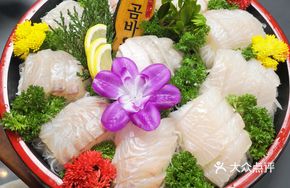 Left Mouth Fish Sashimi