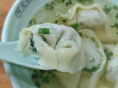 -潘国仙耳光馄饨(黄家阙路店)