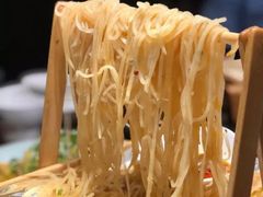 -东口码头·烧鸽子·鱼头泡饼·地方菜(金鹰悦城店)