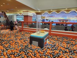 -乐多星球潮玩中心(沈阳嘉里城店)