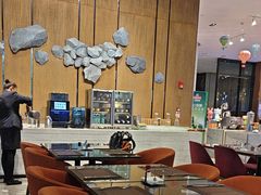 -飨食汇全日制餐厅·昆山皇冠假日酒店(九方店)