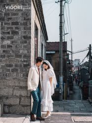 -雪中彩影婚纱摄影·微光艺术中心