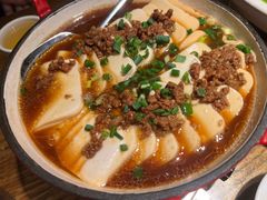 -爱碗亭·鲜炒湖南菜(壹城中心店)
