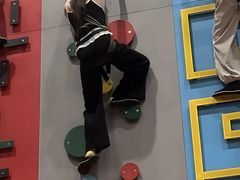 -极限PLAY运动娱乐新世界·团建派对表演休闲馆·室内高空游乐园