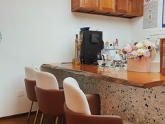 -Line 咖啡(石厦花园店)