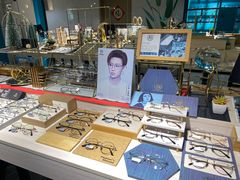 -Trend1881视光·蔡司视觉(领展广场店)