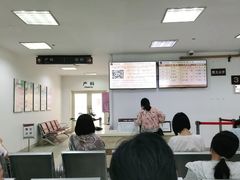 -上海中医药大学附属曙光医院(东部)