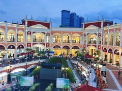 -佛罗伦萨小镇广佛名品奥特莱斯(疏港路店)