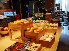 自助取餐区-金海湾自助餐厅(金陵饭店)