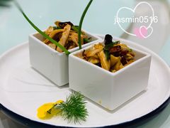-皇城根·烤鸭·鱼头·家常菜(欧亚大观乐活城店)