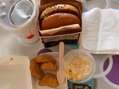 -麦当劳(百联西郊购物中心店)