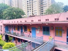 -石井坡(地铁站)