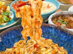 -滋味满屋美食坊(上海街店)