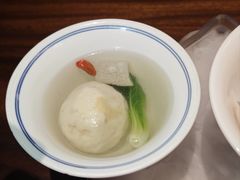 -李犟大爆鳝面·手工蟹黄包(湖滨西湖店)
