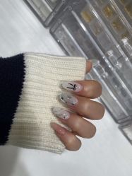 -尤米一站式美甲美睫
