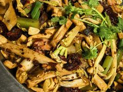 -龙顺园麻辣香锅(机场店)