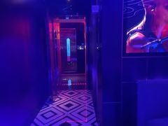 -温莎KTV(珠江路店)