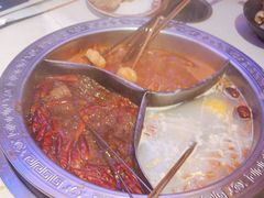 -钢管厂五区小郡肝串串香火锅(人民广场店)