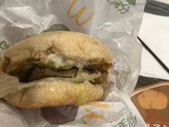 -麦当劳(中唱大厦店)