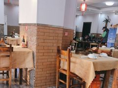-濠轩阁特色生蚝火锅(水湾路店)