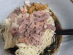 -裕新楼粉面馆·石磨手工粉(四方坪店)