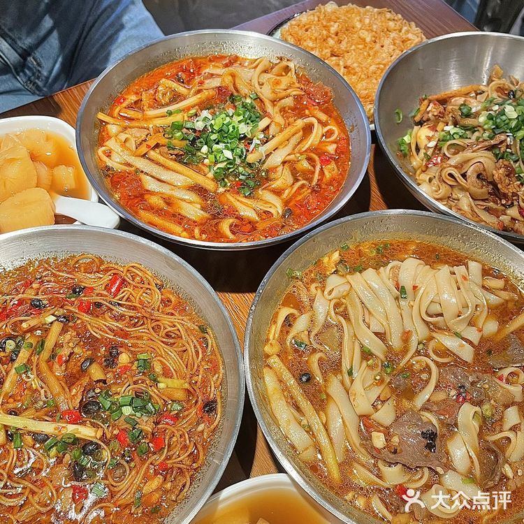 来万家丽，我唯一想去吃的一家粉店… 