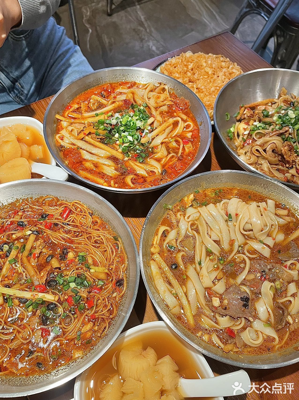 来万家丽，我唯一想去吃的一家粉店… 