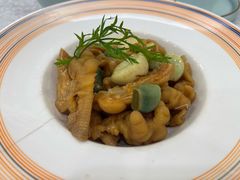 腊八蒜味酱凤爪-九头鸟酒家(四道口店)