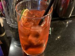-Mx.cocktail bar