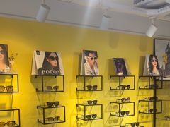 -瑞司视光眼镜·蔡司战略合作眼镜店(新街口店)