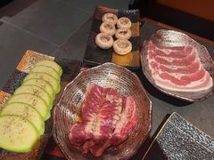 -極屋鮨牛 · 烧肉酒场(时代C馆店)