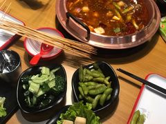 -虾弄弄海派小龙虾·牛羊蝎子火锅