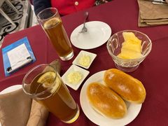 黄油面包-红房子西菜馆(淮海中路店)