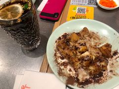 -潮界(LU·ONE凯德晶萃广场店)