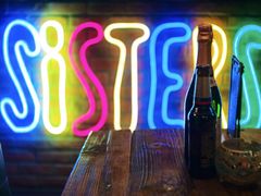 -SISTERS BAR RESTAURANT川意酒馆(嘉善老市H楼店)