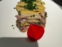 -HOMES上海本帮菜(襄阳公园店)