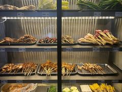 -粉八·云南米线·建水烧烤(常熟路店)