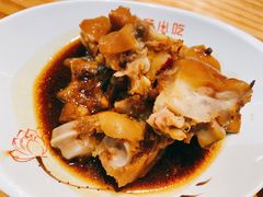 红焖猪蹄-恋萍小吃(时代店)