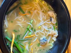 -勺子米线·云南传统小吃市集(四方街店)